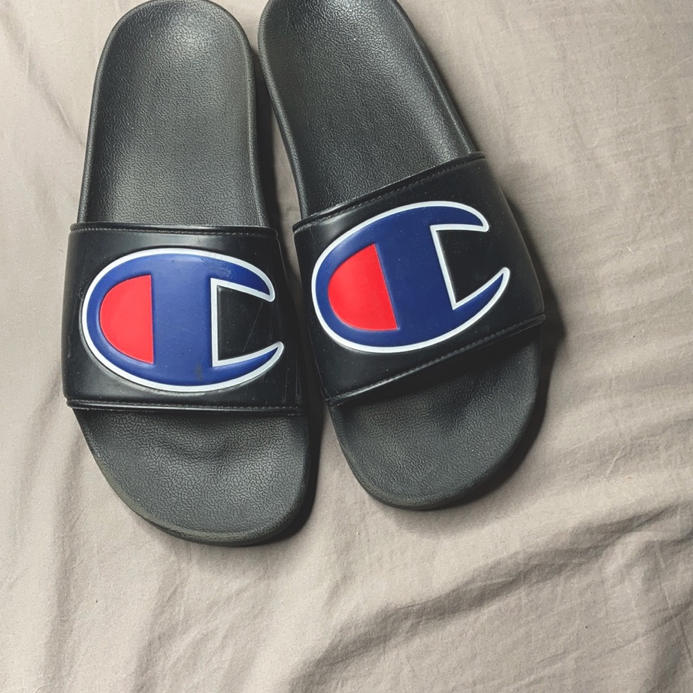 Champion flip-flops